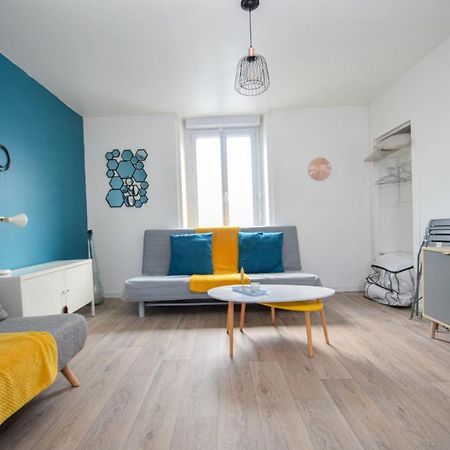 Grand Studio Au Coeur De Dinard A 1Min Du Marche Et 6Min Plage De L'Ecluseアパートメント エクステリア 写真