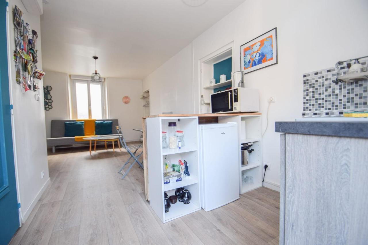 Grand Studio Au Coeur De Dinard A 1Min Du Marche Et 6Min Plage De L'Ecluseアパートメント エクステリア 写真