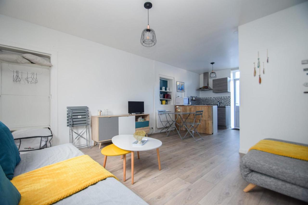 Grand Studio Au Coeur De Dinard A 1Min Du Marche Et 6Min Plage De L'Ecluseアパートメント エクステリア 写真